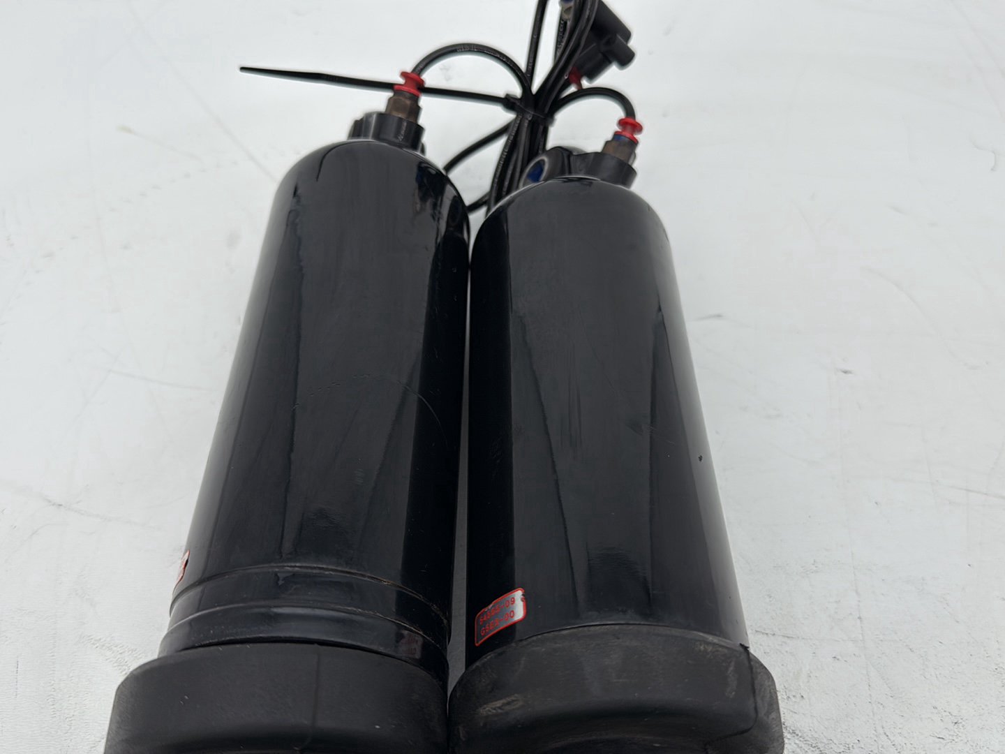 2007 - 2016 Harley-Davidson Touring Electra Glide Ultra Rear Left Right Shock Absorbers 54565-09