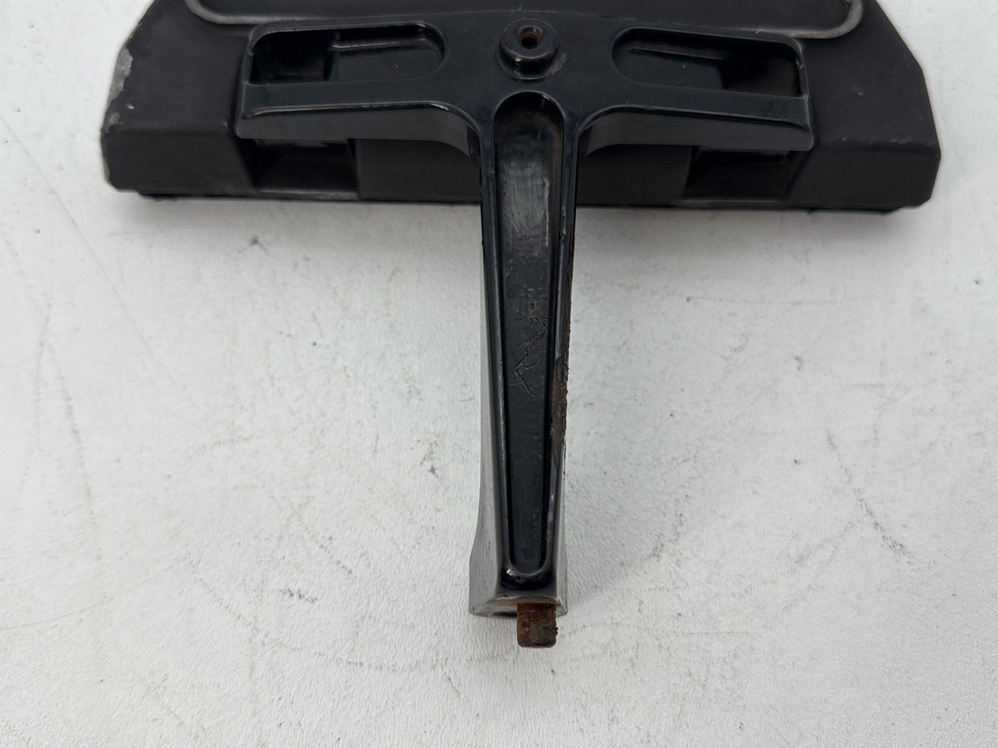 2008 Harley Road King Touring FLHR OEM 1 Passenger Floorboard Foot Rest