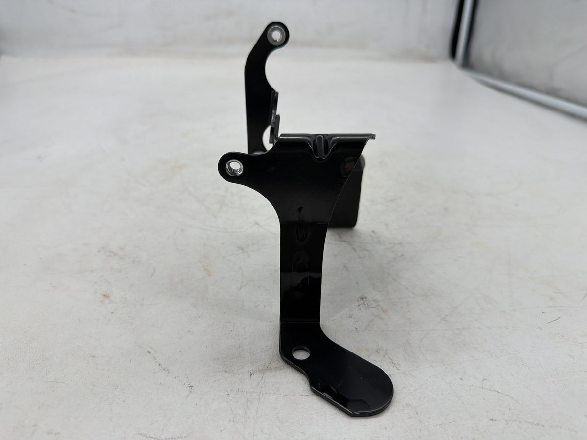 2020 Harley Softail Standard FXST OEM Mount Bracket Support Holder