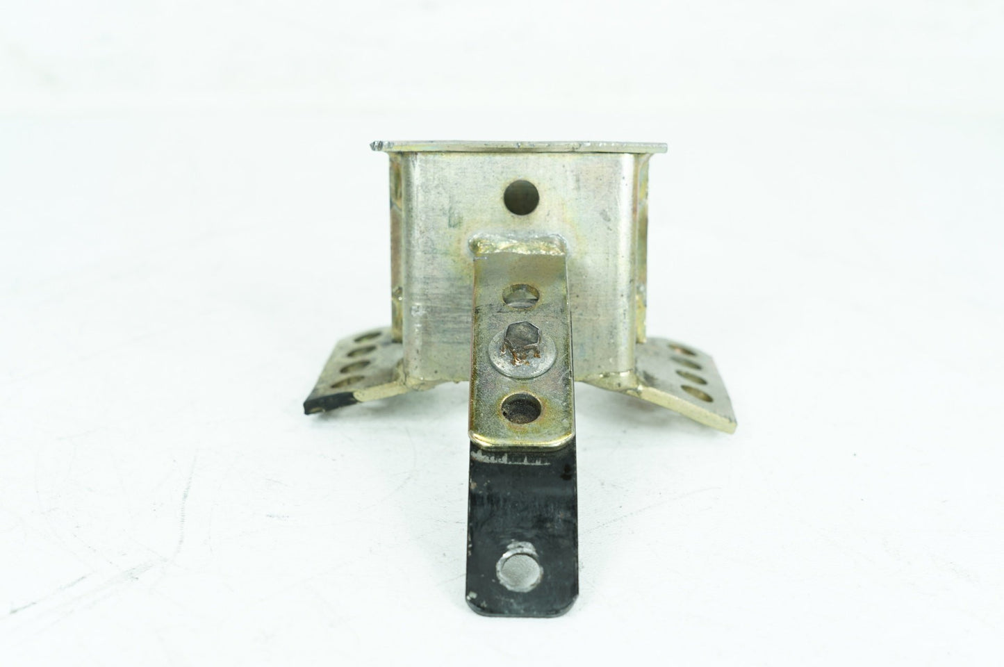 1999 - 2006 Harley-Davidson Touring Road King Classic Driver Rider Backrest Bracket Mount 52589-09A 52589-09A