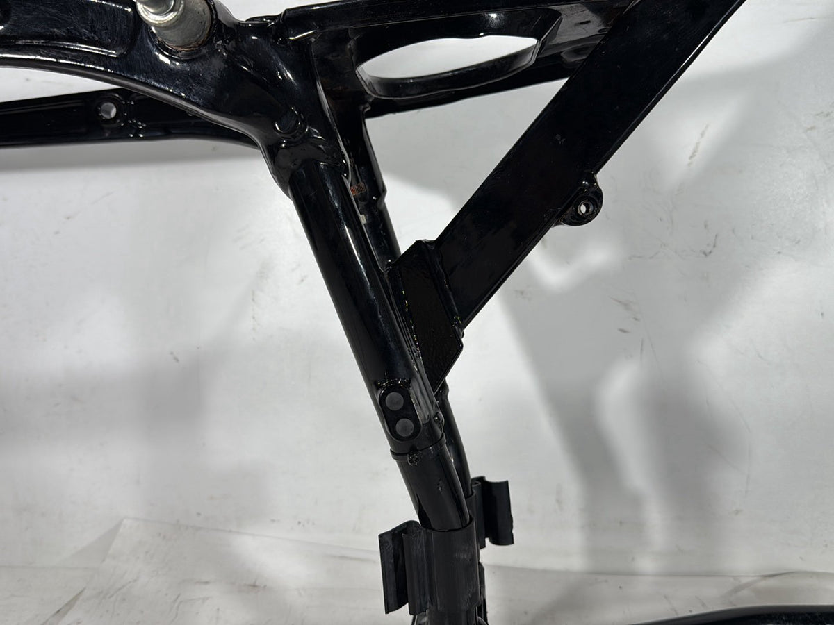 12 Harley Dyna FXDF Fat Bob Body Main Frame Chassis 47760-10A 29 degree CLN CLR