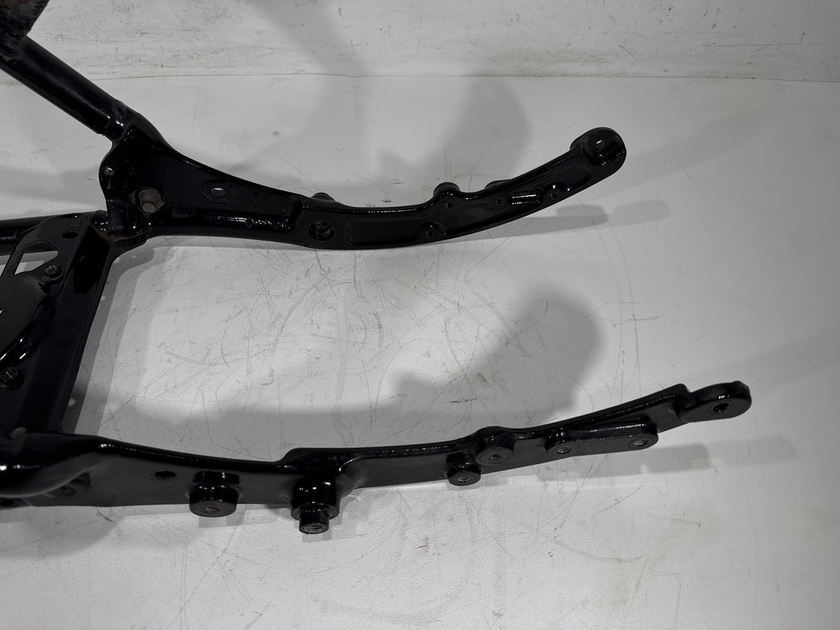 2011 Harley Road King Touring FLHR OEM Rear Back Sub Frame Rail Bar 48079-09BHP