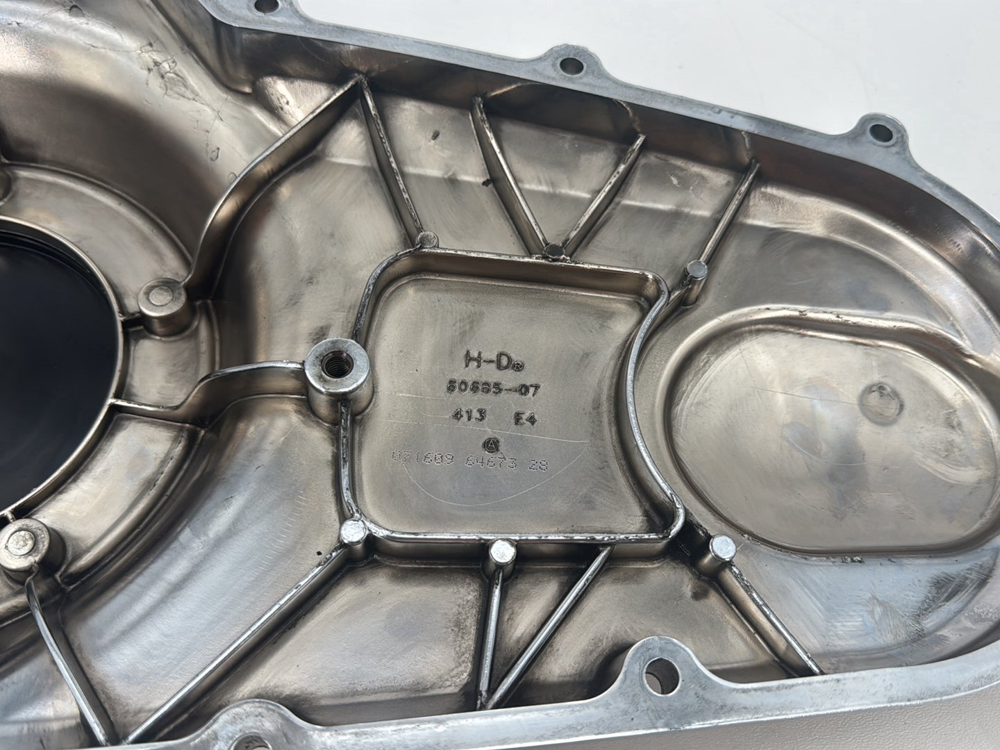 2007 - 2016 Harley-Davidson Touring Electra Glide Ultra Outer Primary Clutch Cover 60685-07