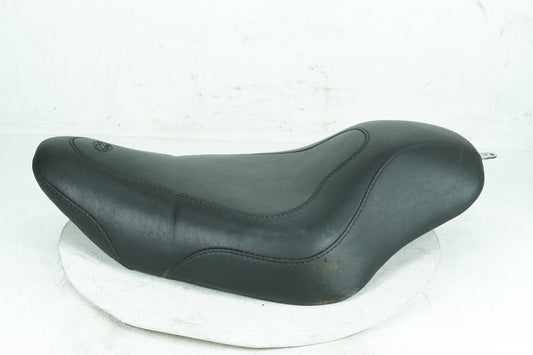 2004 - 2022 Harley-Davidson Sportster Iron 883 Rider Driver Solo Seat Pillion MUSTANG