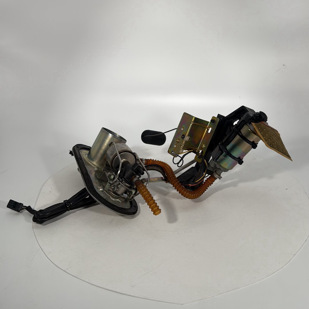 1999 - 2006 Harley-Davidson Touring Electra Glide Classic Gas Gasoline Fuel Petrol Pump Sending 62897-01B