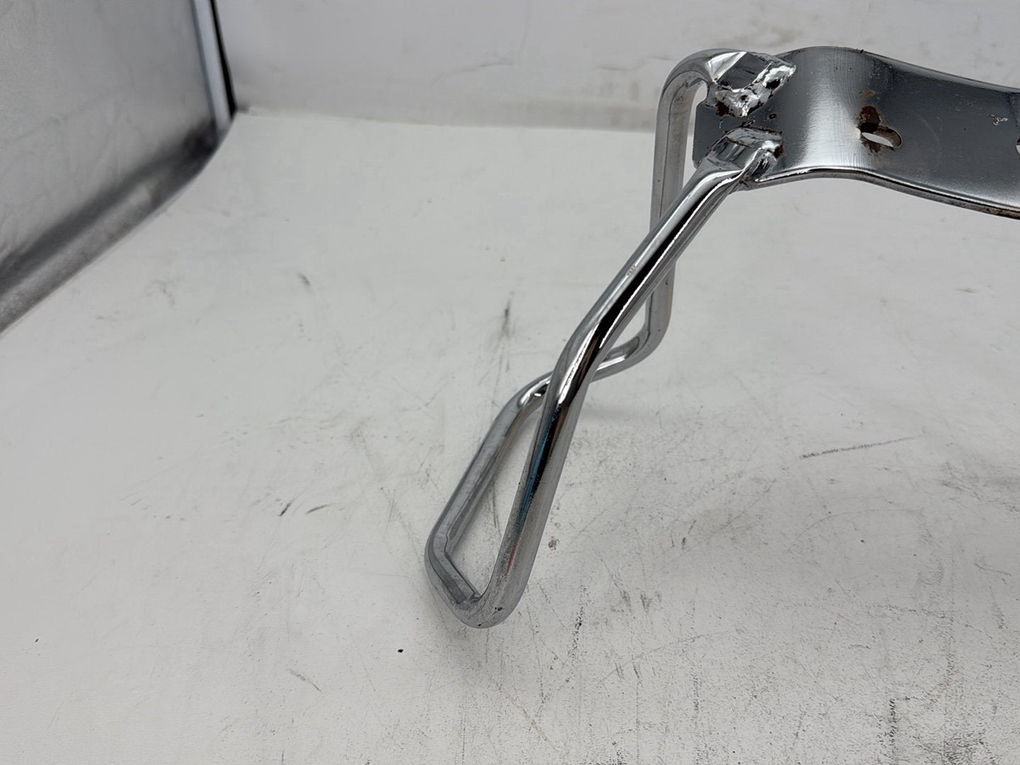 2003 Harley Electra Glide Touring Ultra FLHTCUI OEM Rear Passenger Handrail Grab Bar Hand Rail