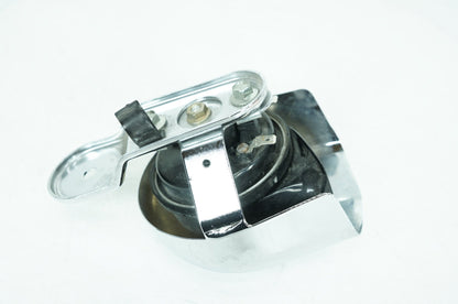 2000 - 2006 Harley-Davidson Touring CVO Screamin Eagle Road King Horn Signal Klaxon Chrome Cover 69012-93A
