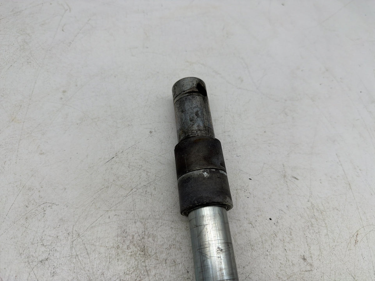 2004 Harley Electra Glide Touring Ultra OEM Front Wheel Axle Bolt Shaft