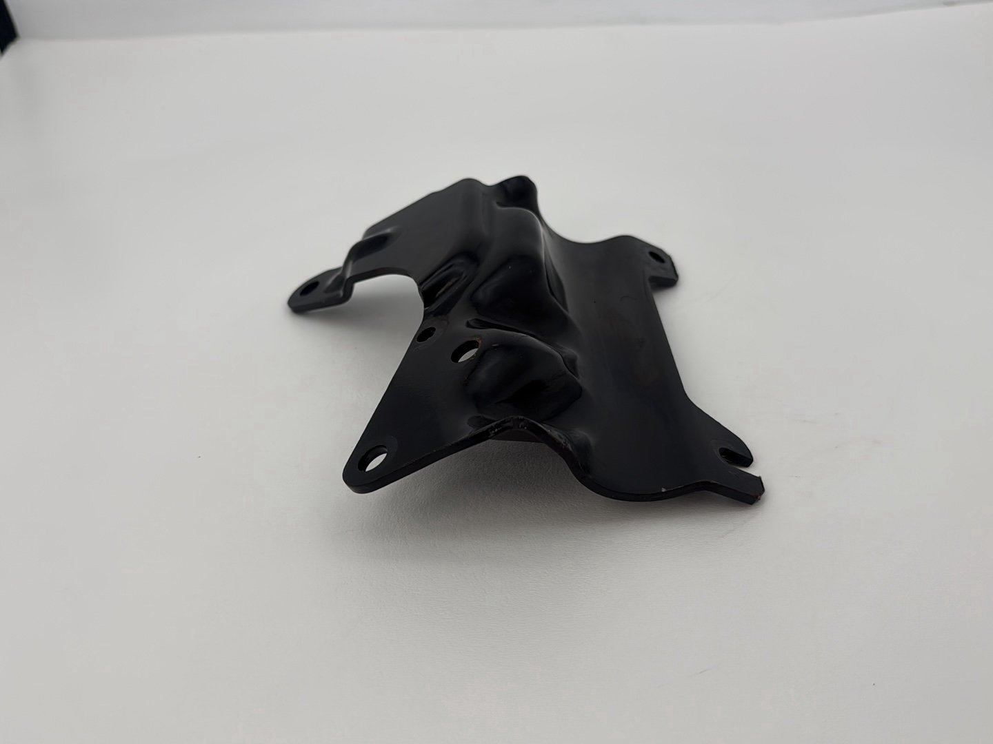 2014 Harley Sportster XL883L 883 SuperLow OEM Exhaust System Support Bracket Holder