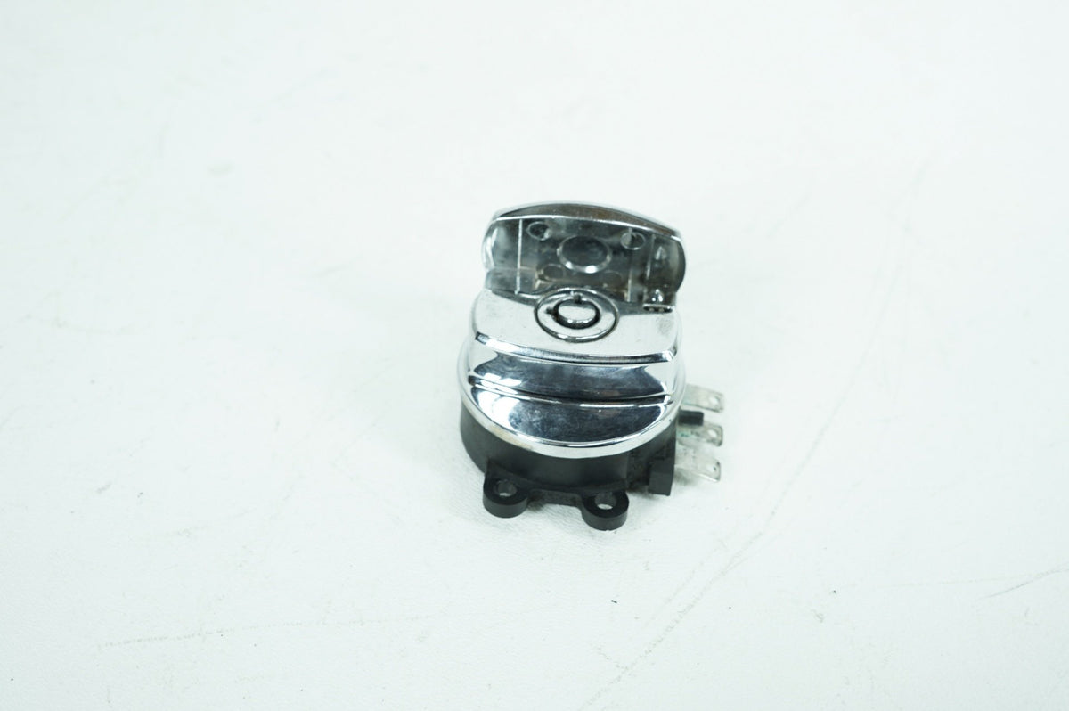 2007 - 2011 Harley-Davidson Touring Road King Classic Ignition Switch Cylinder Barrel Lockset NOKey 71313-96A