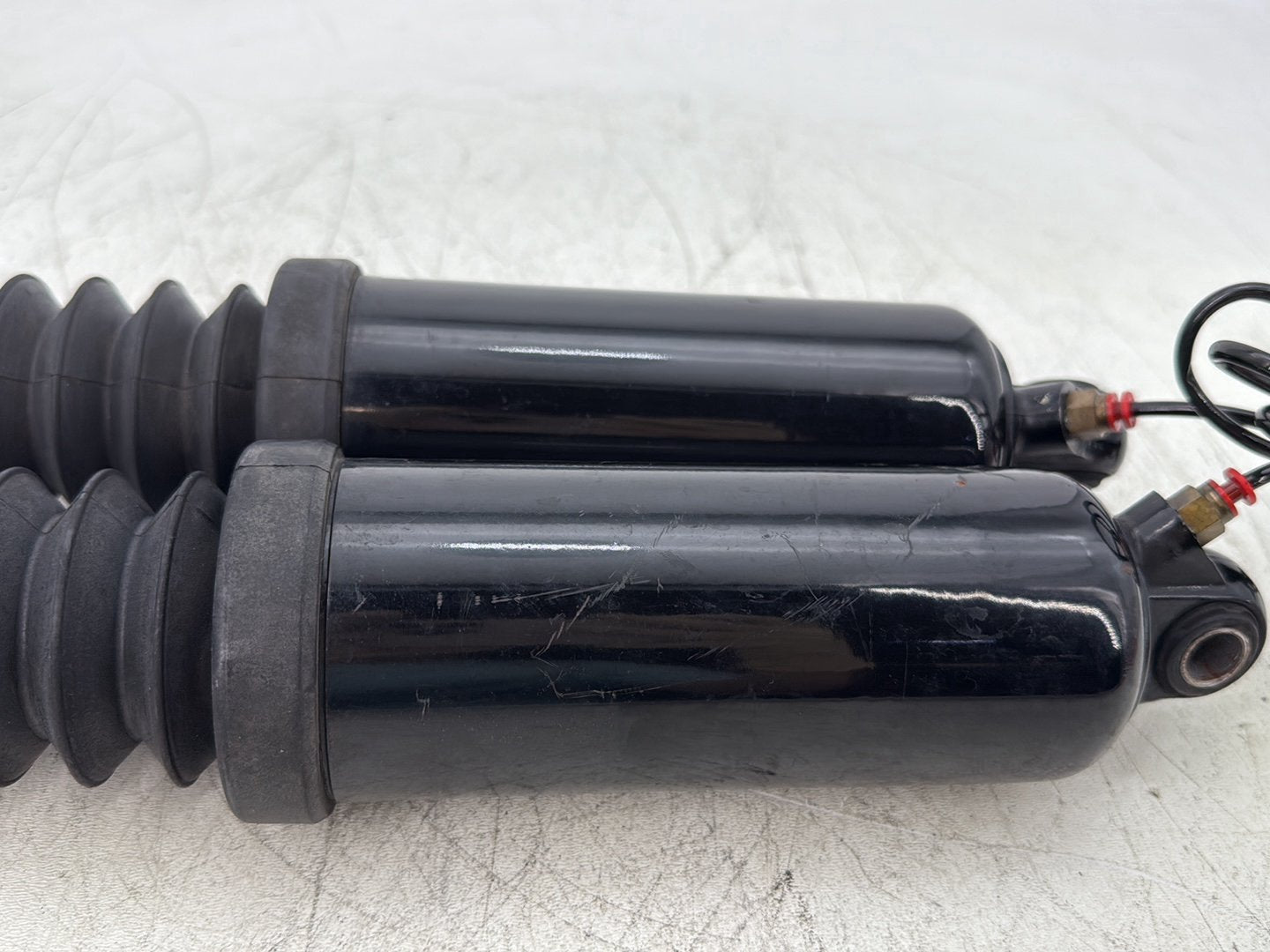 2007 Harley Electra Glide Touring OEM Rear Left Right Shock Absorbers 13"