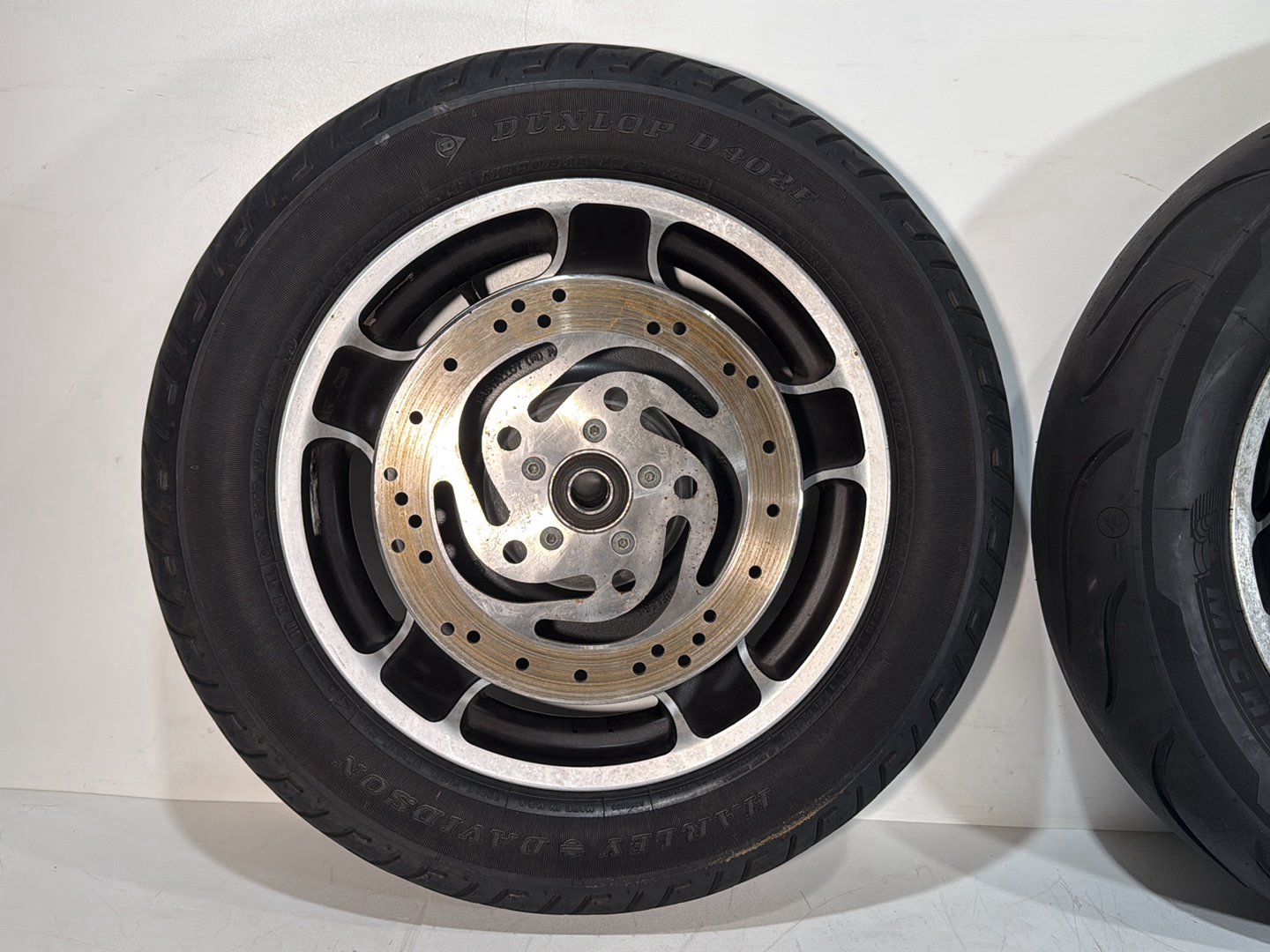2007 - 2012 Harley-Davidson Touring Street Glide Front & Rear Wheel Rim Tire Airstrike