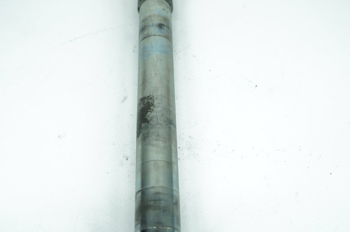 2002 Harley Touring FLHTCUI Electra Glide Ultra OEM Front Wheel Axle Bolt Shaft