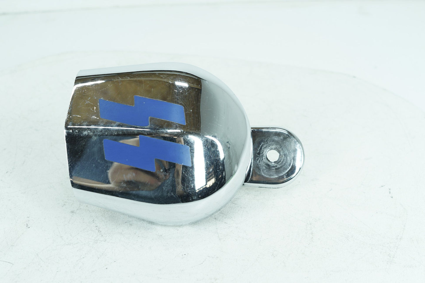 2000 - 2006 Harley-Davidson Softail Deuce Horn Signal Klaxon Chrome Cover 69012-93A
