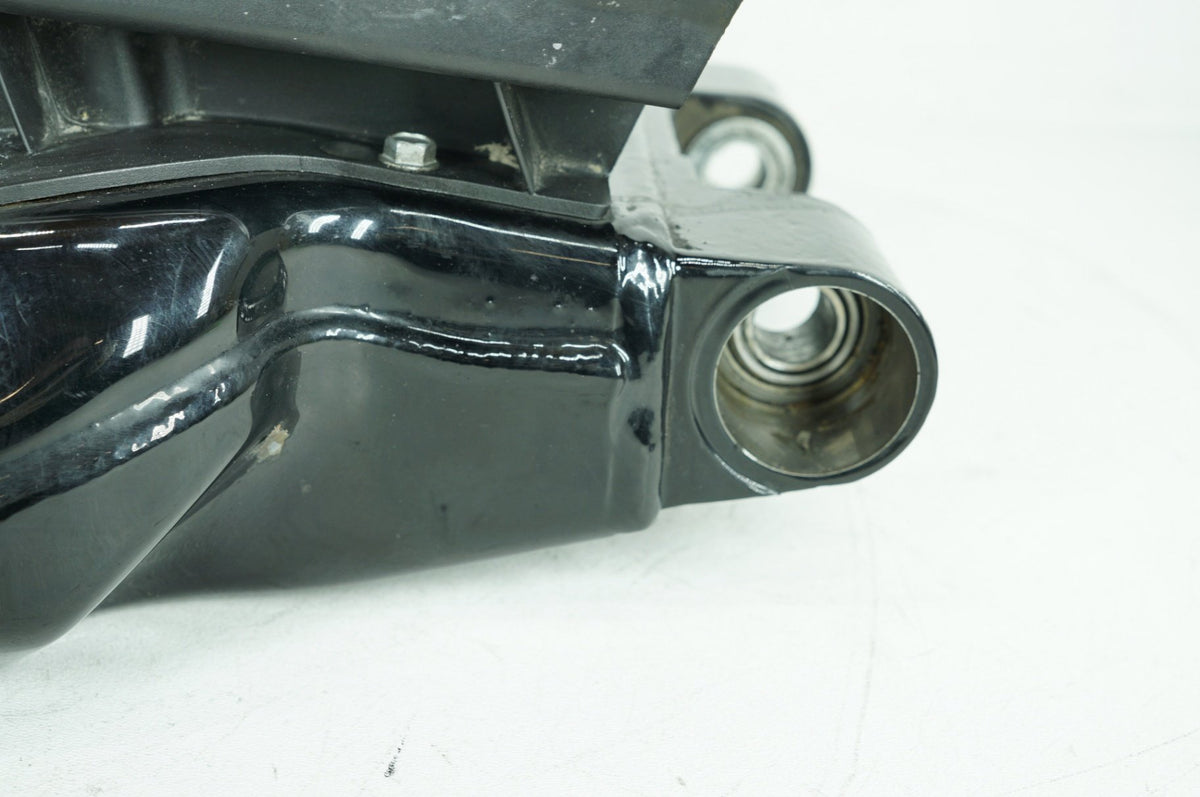 2013 Harley Touring FLHTK Electra Ultra OEM Rear Fork Swingarm Swing Arm