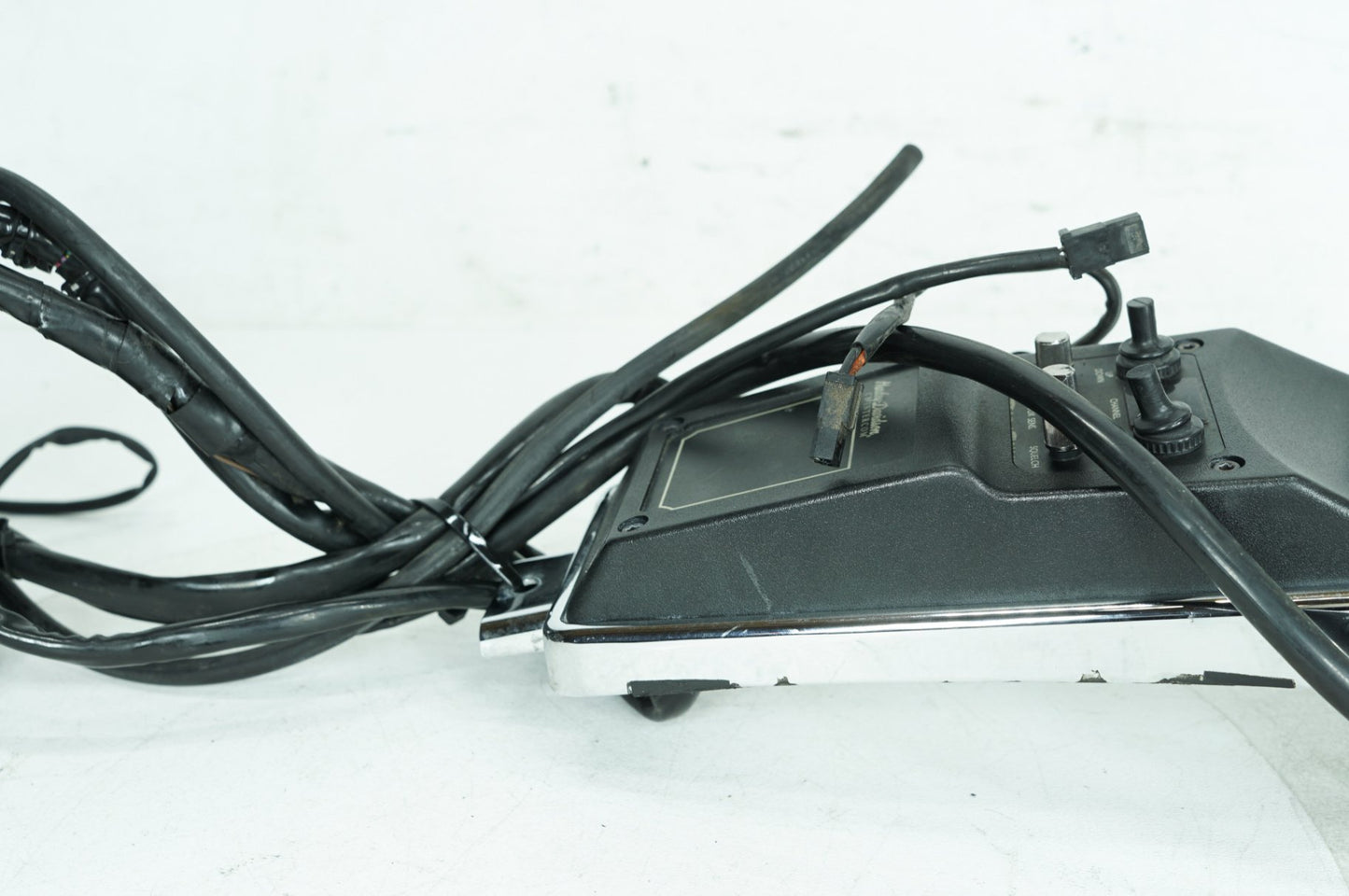 1984 - 1998 Harley-Davidson Touring Electra Glide Ultra Fuel Gas Tank Dash Console NOKey  	61282-03