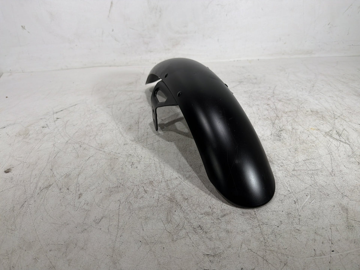 2017 Harley Dyna Street Bob FXDB OEM Front Wheel Fender Shell Panel 60139-06B