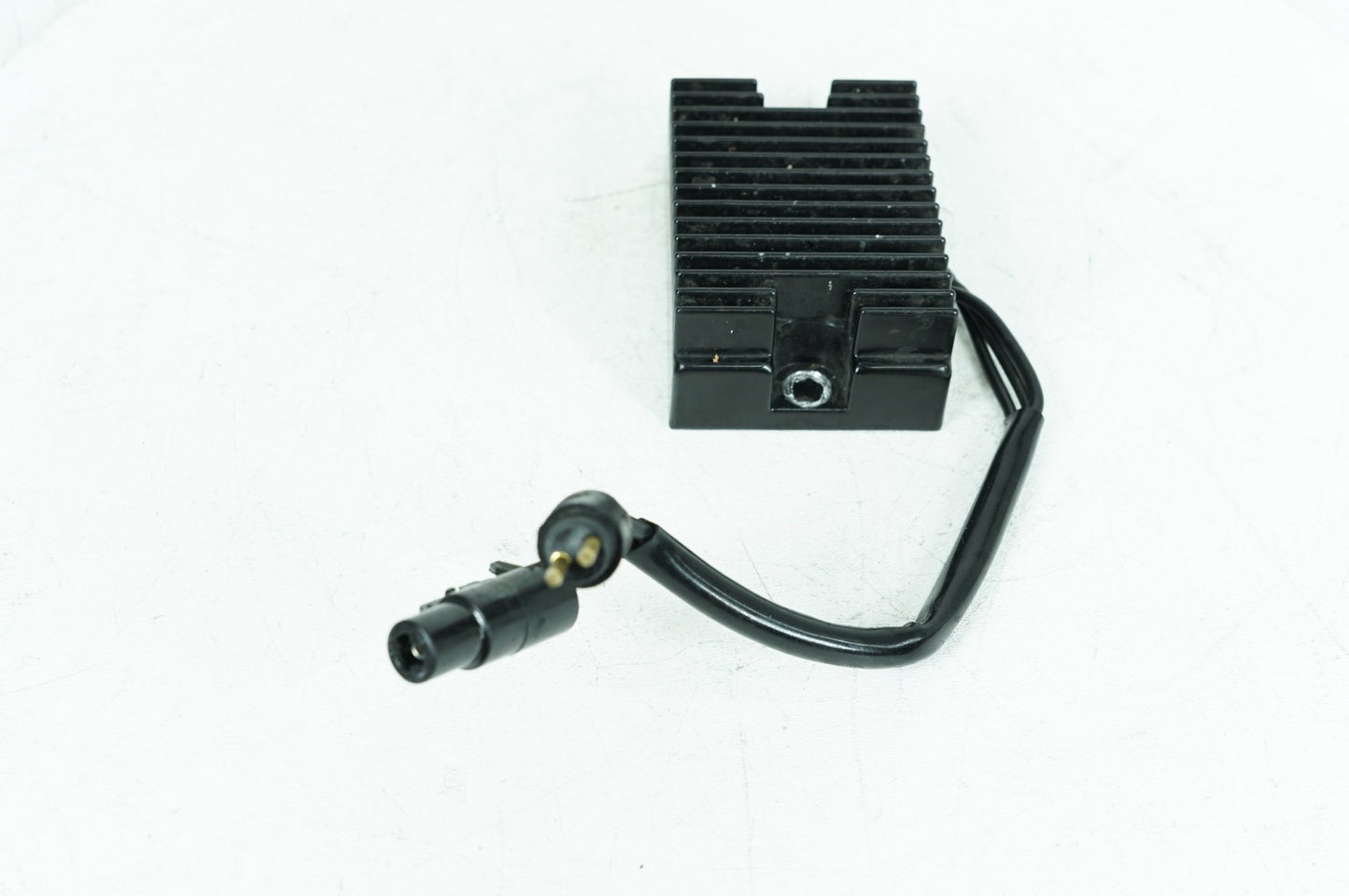 1986 - 2003 Harley-Davidson Sportster Hugger Voltage Regulator Rectifier  74523-94A