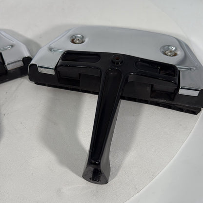 1999 - 2006 Harley-Davidson Touring Electra Glide Classic Left & Right Passenger Floorboard Foot Rest 52719-93B