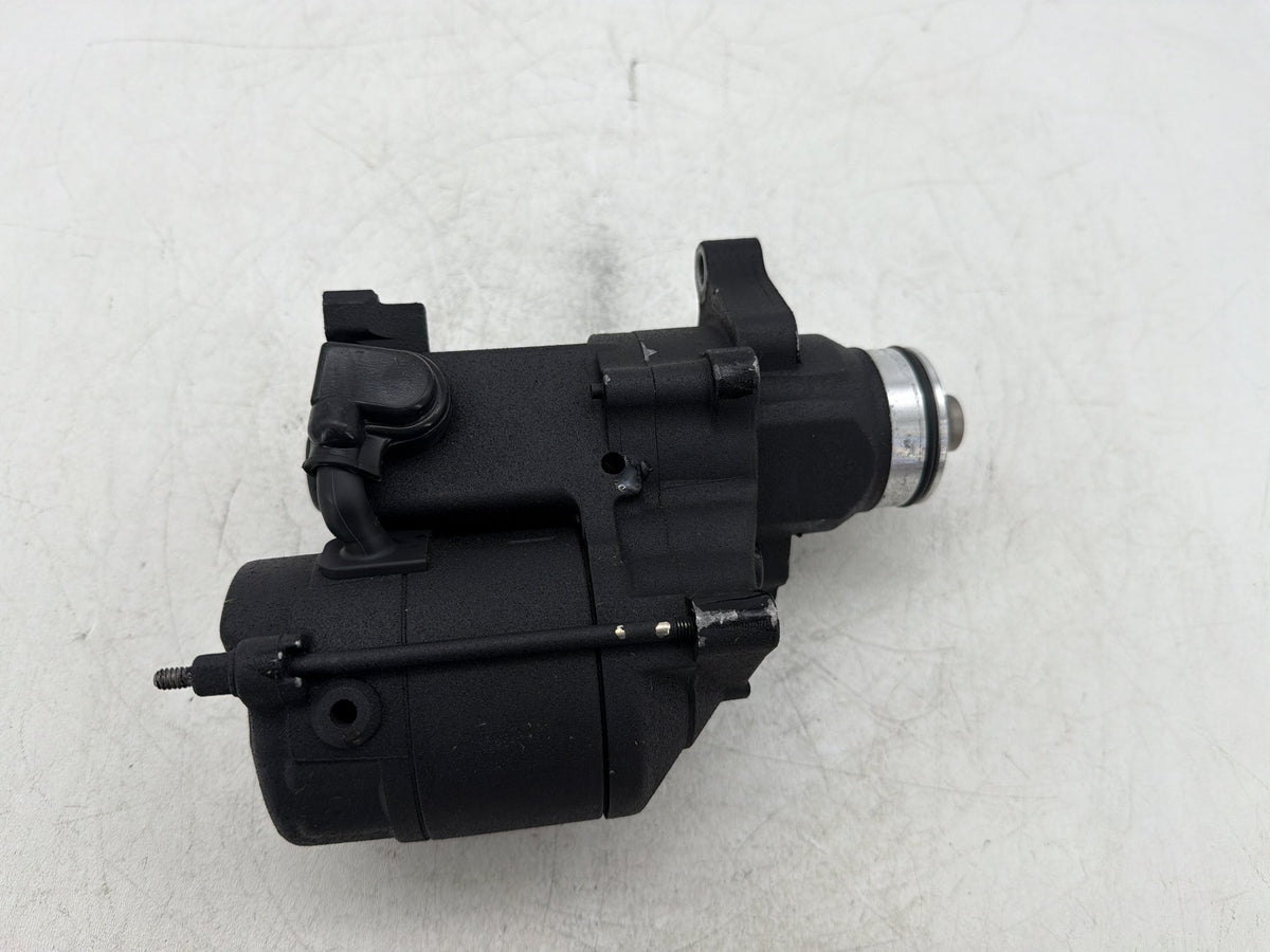 2017 Harley Dyna Street Bob FXDB OEM Engine Starter Motor 31618-06A 12V