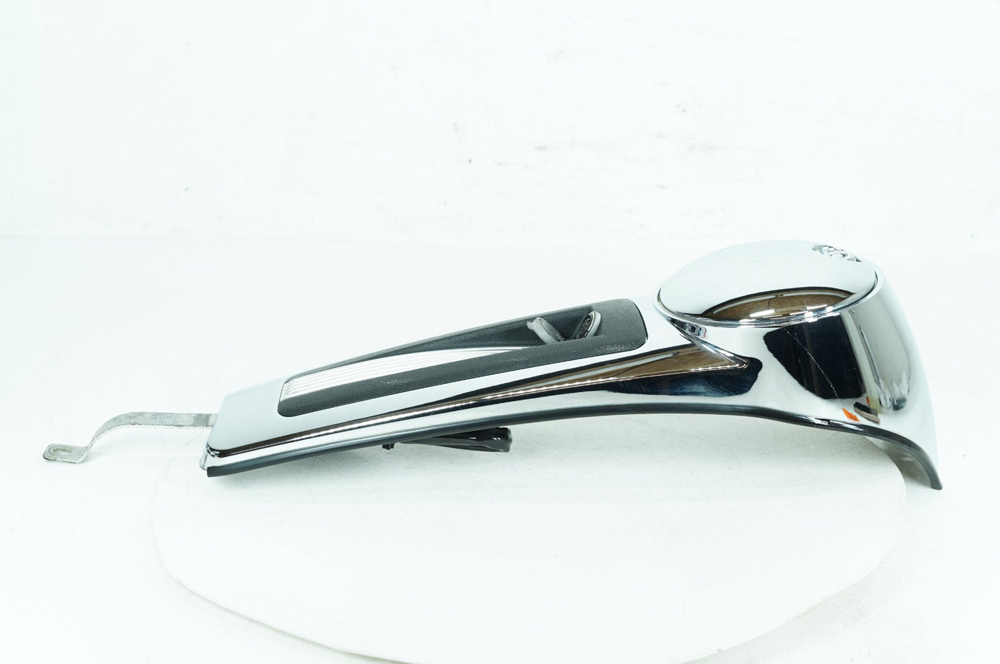 2007 - 2012 Harley-Davidson Touring Electra Glide Ultra Fuel Gas Tank Dash Console NOKey 61270-08
