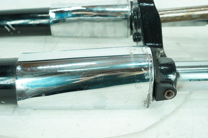 2007 - 2011 Harley-Davidson Touring Electra Glide Ultra Front Triple Tree Set & LH RH Fork Legs Sliders 46495-09
