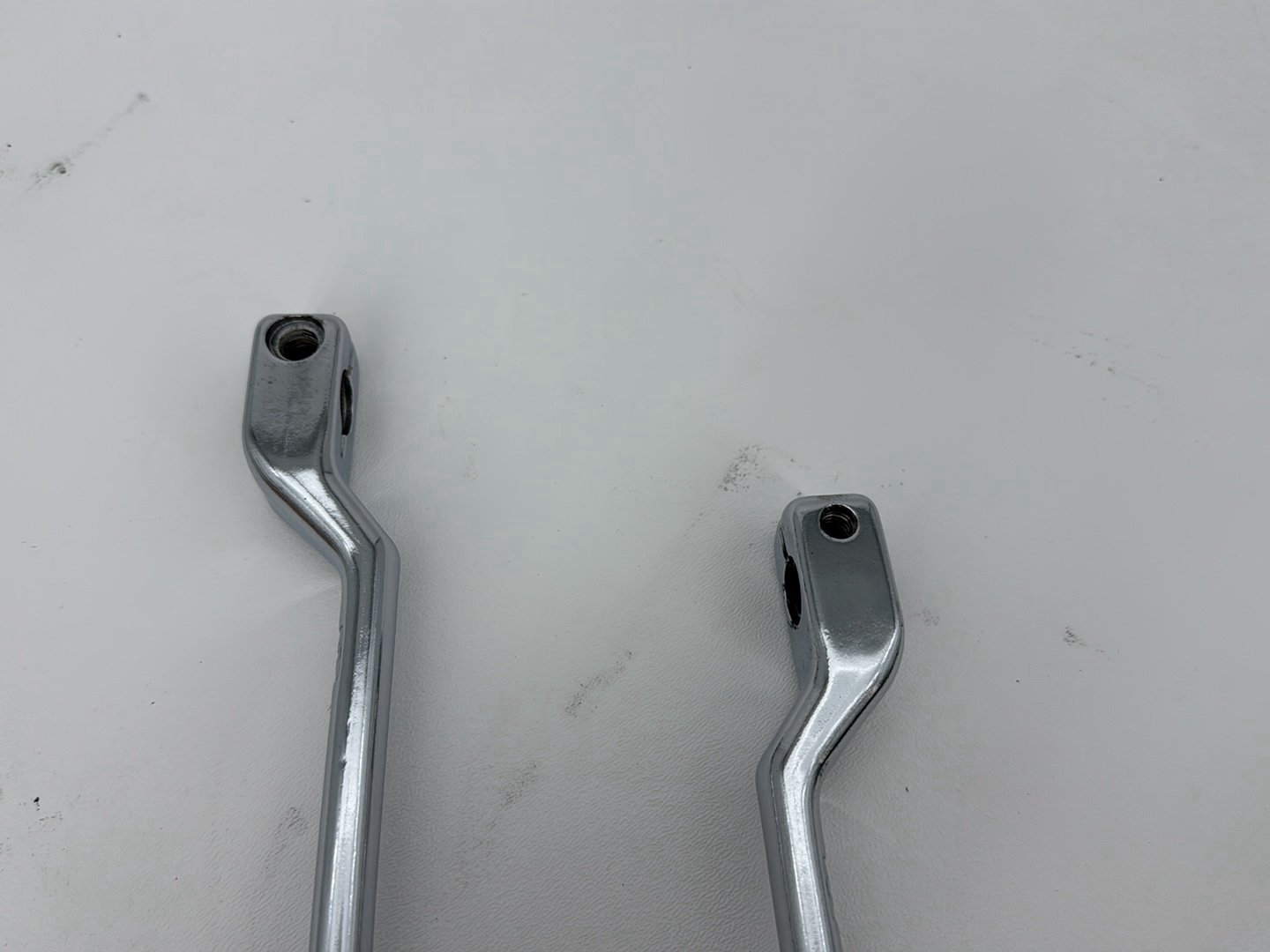 2007 - 2011 Harley-Davidson Touring Street Glide Gear Shifter Lever Pedal Pedals 33895-82C
