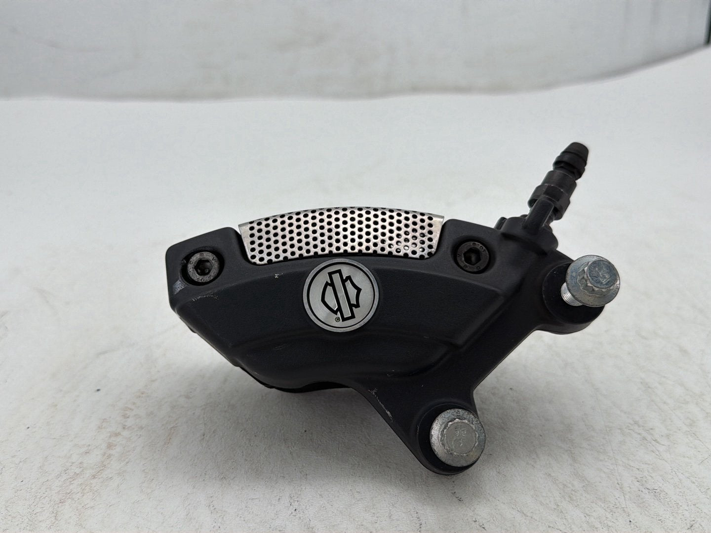 2013 Harley Street Glide Touring FLHX OEM Front Right 1 Brake Caliper 44023-08