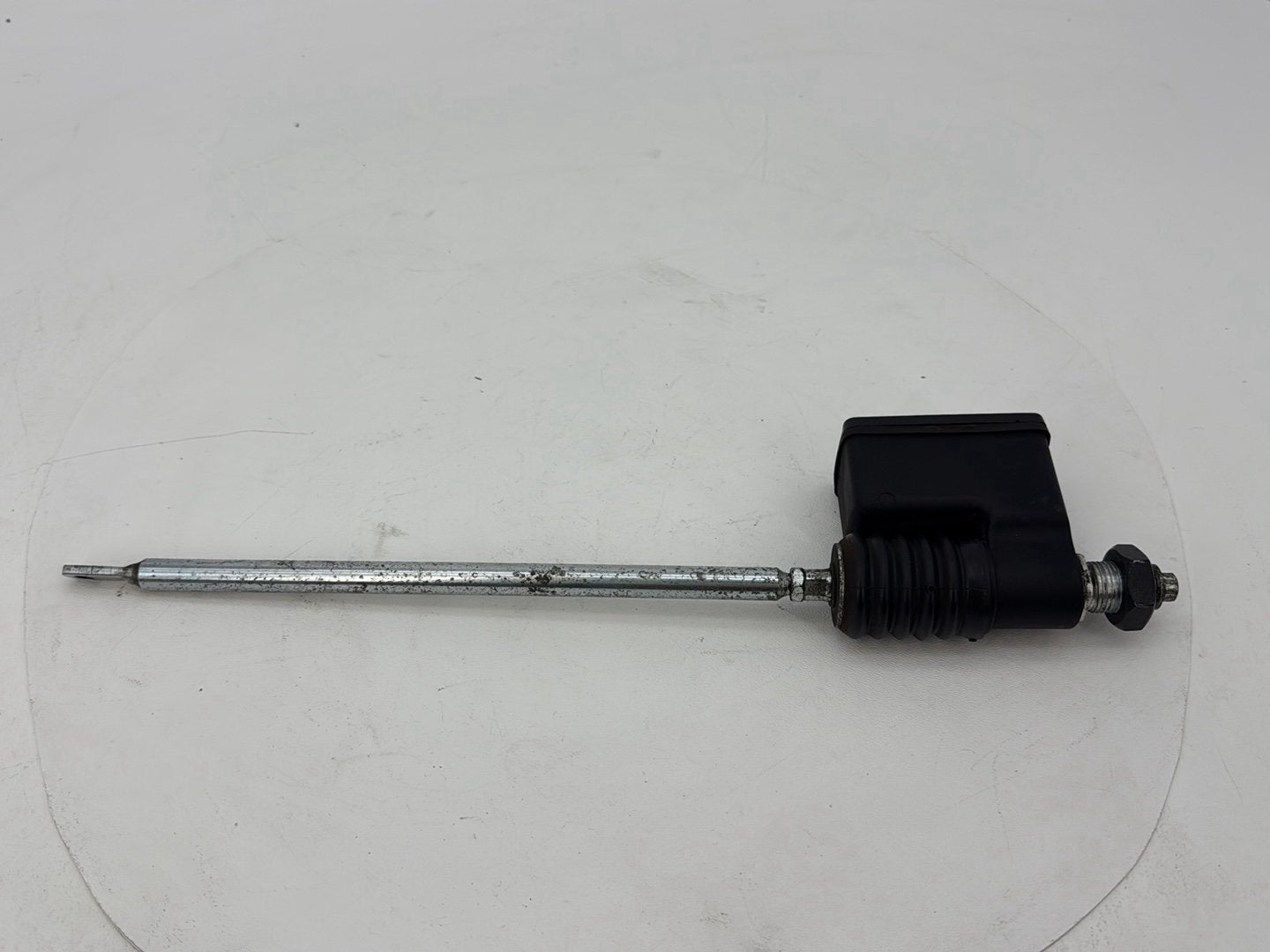 1999 - 2006 Harley-Davidson Dyna Low Rider Rear Brake Master Cylinder Reservoir 42474-90B