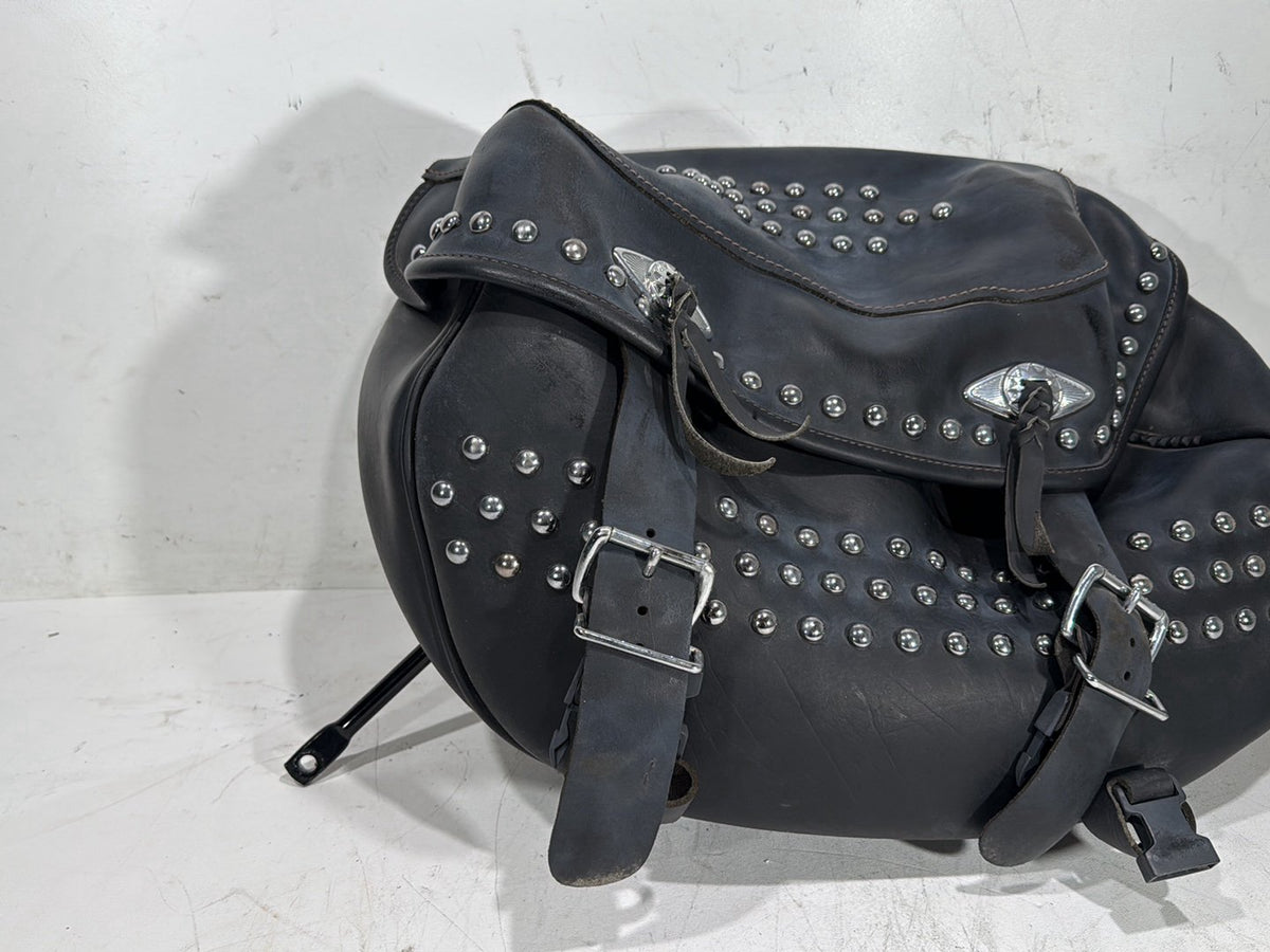 2011 Harley Heritage Softail Classic FLSTC OEM Right Saddlebag Luggage Leather