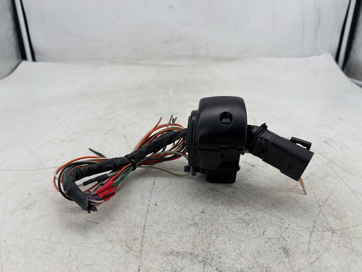 10 Harley Road King Touring Police OEM Right Engine Start Kill Switches Controls