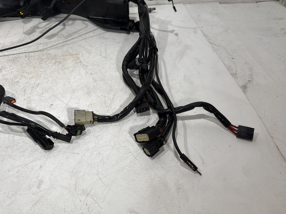 2011 Harley Street Glide Touring FLHX OEM Main Wire Wiring Harness Loom ABS