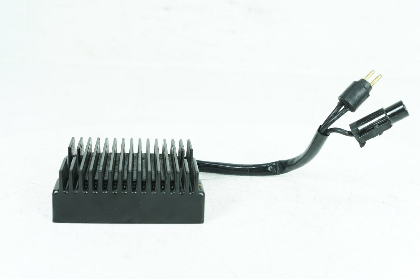 1986 - 2003 Harley-Davidson Sportster Hugger Voltage Regulator Rectifier  74523-94A
