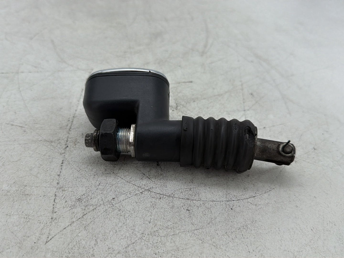 2005 Harley Road King Touring Police OEM Rear Brake Master Cylinder Reservoir