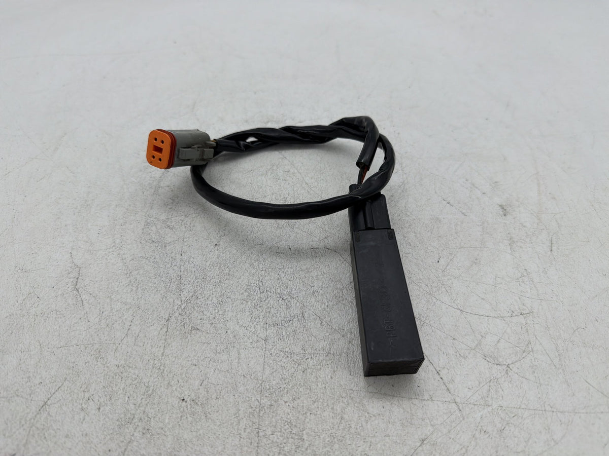 2011 Harley Street Glide Touring FLHX OEM Security Module Antenna Wire 68956-07
