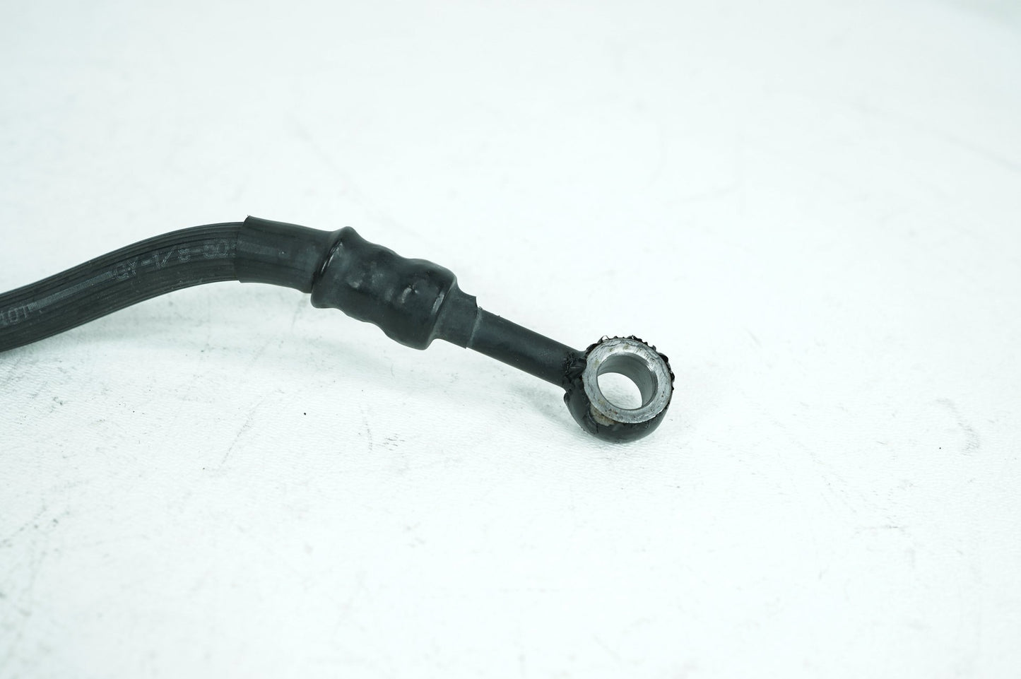 1999 - 2006 Harley-Davidson Dyna Street Bob Rear Brake Hose Line Pipe 40956-00A