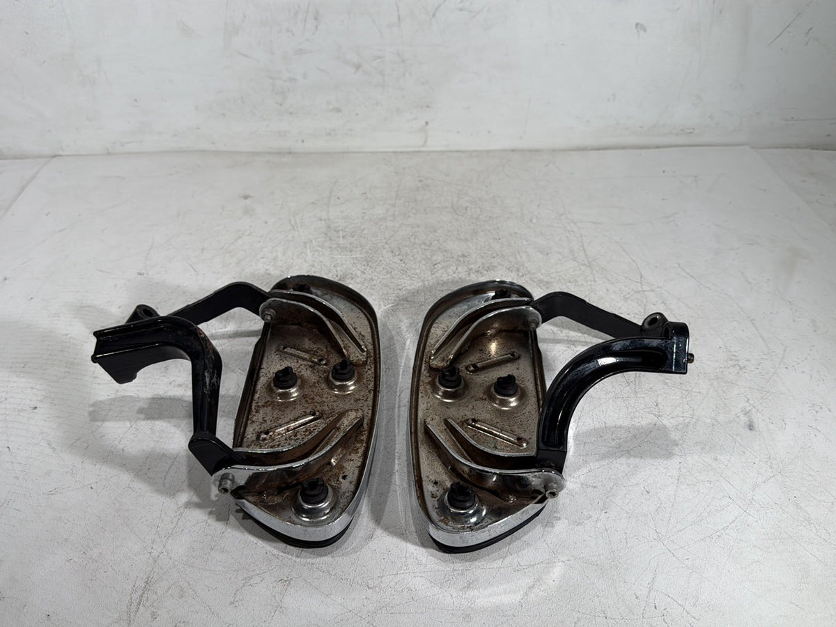 2011 Harley Road Glide Touring FLTRX OEM Left Right Driver Floorboard Foot Rest