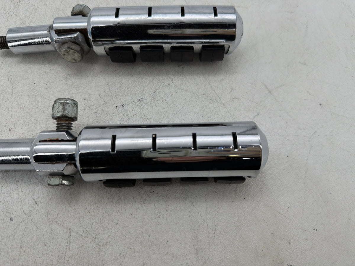 2001 Harley Softail Standard FXST OEM Passenger Left & Right Foot Pegs