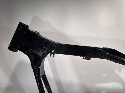 1999 - 2006 Harley-Davidson Touring Electra Glide Classic Body Main Frame Chassis NO Title 47900-01