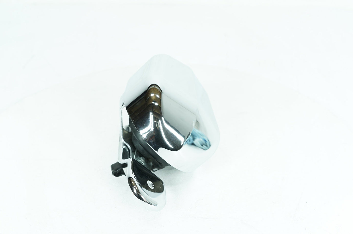 2011 Harley Touring FLHRC Road King Classic OEM Horn Signal Klaxon Chrome Cover