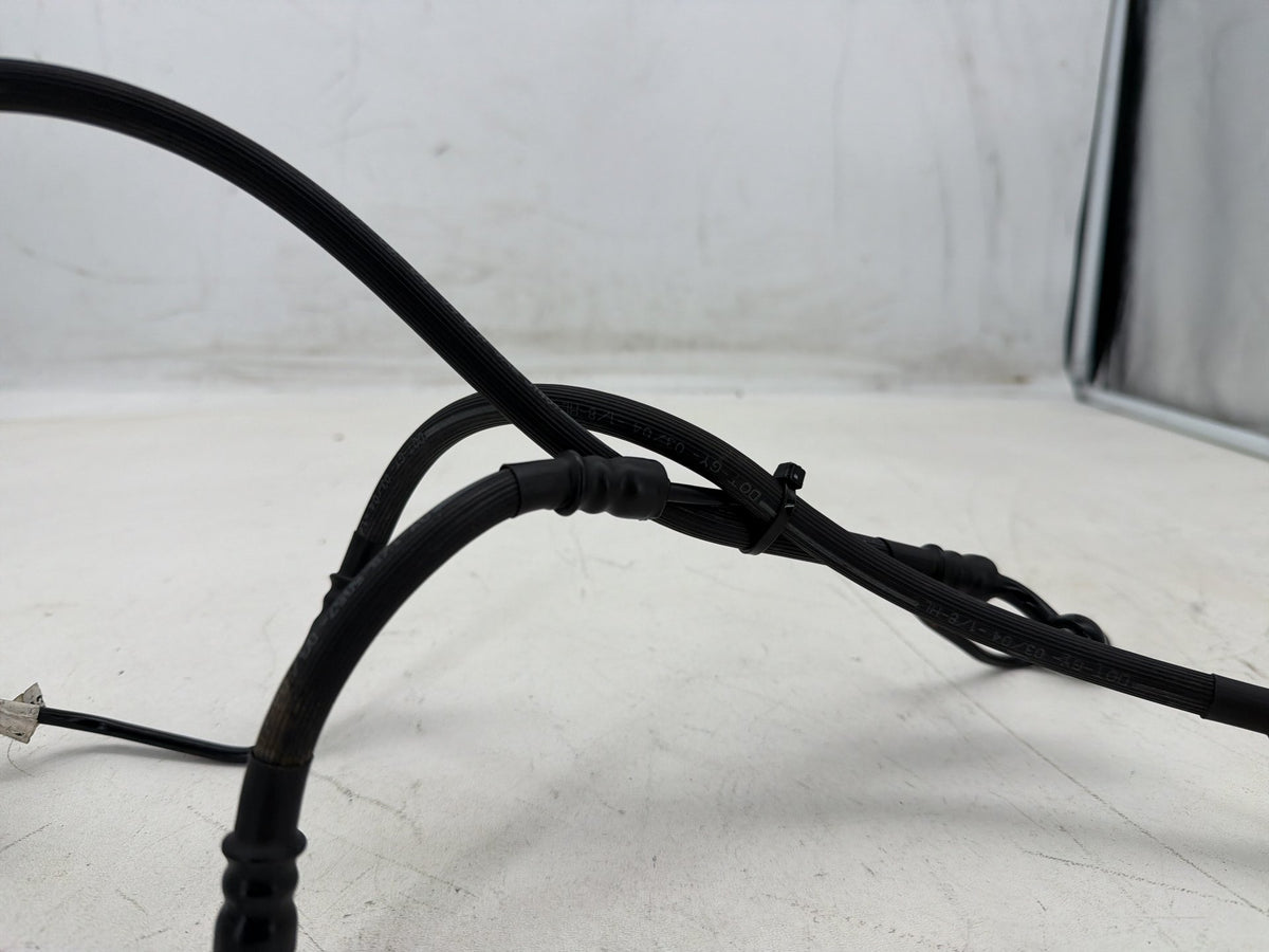 2004 Harley Road King Touring Classic OEM Front Brake Hose Line Pipe