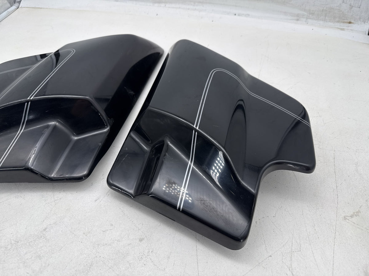 2009 Harley Electra Glide Touring Ultra OEM Left Right Side Fairing Cover