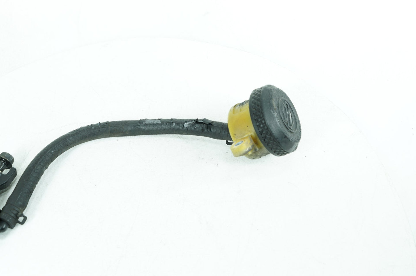 2004 - 2013 Harley-Davidson Sportster 1200 Low Rear Brake Line Master Cylinder Reservoir Tank 42521-07