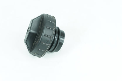 1999 - 2006 Harley-Davidson Touring Electra Glide Classic Fuel Gas Tank Cap Bushing Hub 61274-92