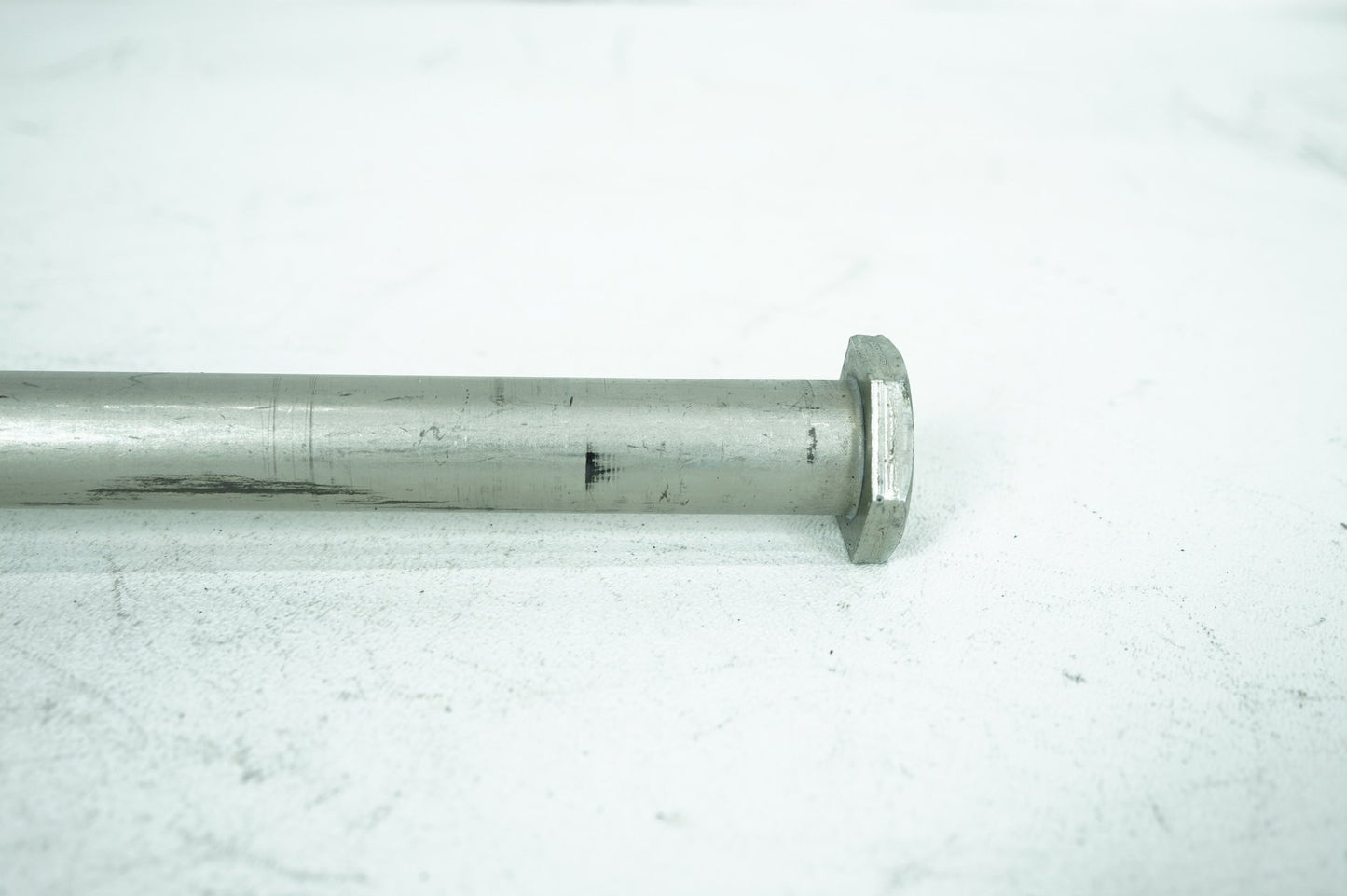 2007 - 2017 Harley-Davidson Dyna Super Glide Custom Rear Fork Swingarm Pivot Bolt Shaft 47641-06
