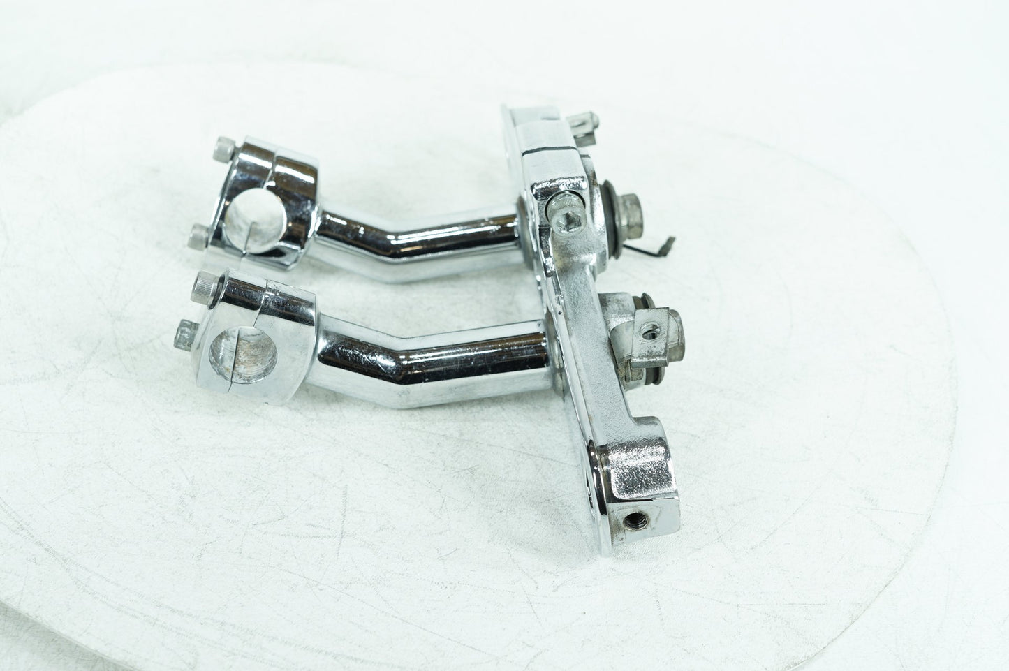 1999 - 2006 Harley-Davidson Softail Fat Boy Front Fork Upper Triple Tree Clamps  	45456-86B
