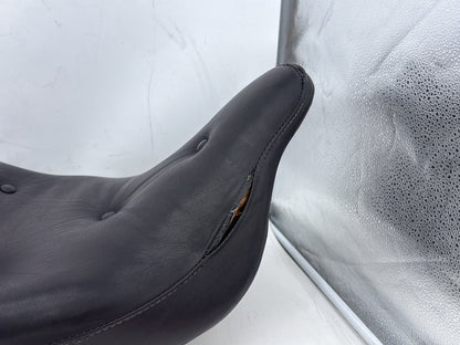 2000 Harley Touring Electra Glide Ultra OEM Passenger Rider Driver Seat Saddle