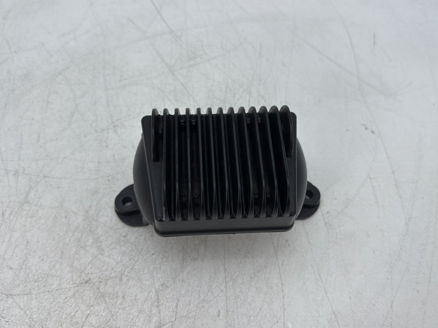 2010 Harley Street Glide Touring FLHX OEM Voltage Regulator Rectifier