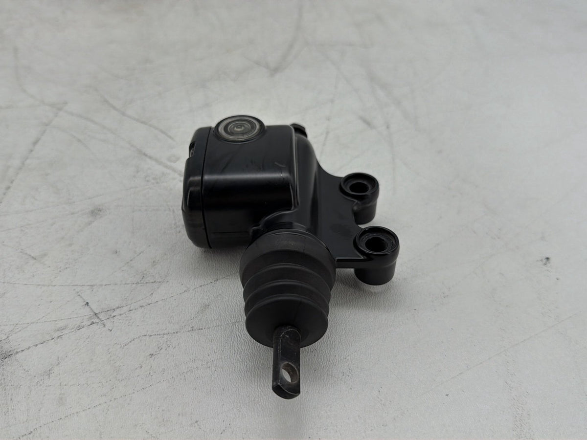 2011 Harley Electra Glide Touring Ultra OEM Rear Brake Master Cylinder Reservoir