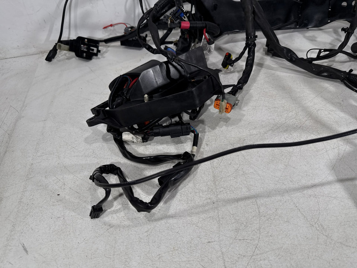 2012 Harley Street Glide Touring FLHX OEM Main Wire Wiring Harness Loom NON-abs